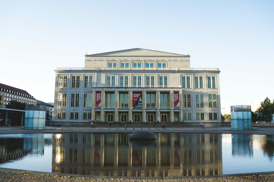 Kostümverkauf: Oper Leipzig