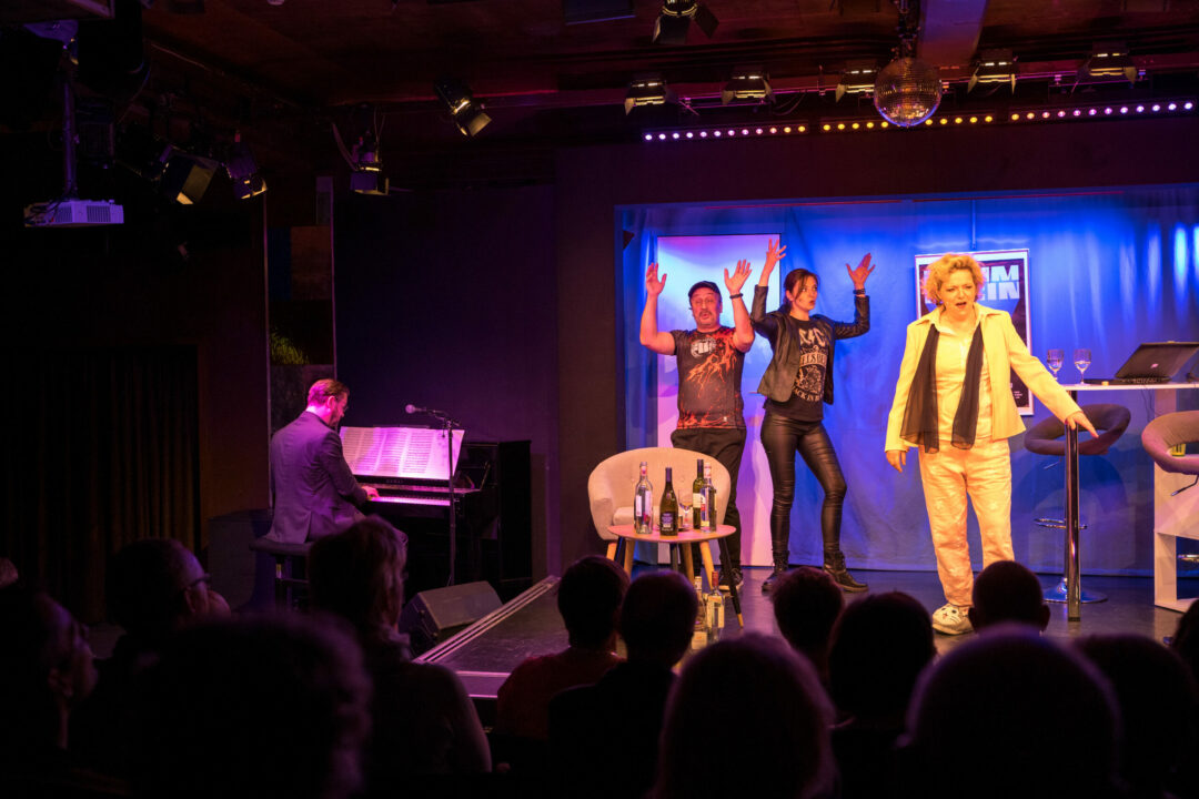 Philipp Weber POWER TO THE POPEL: Kabarett Academixer