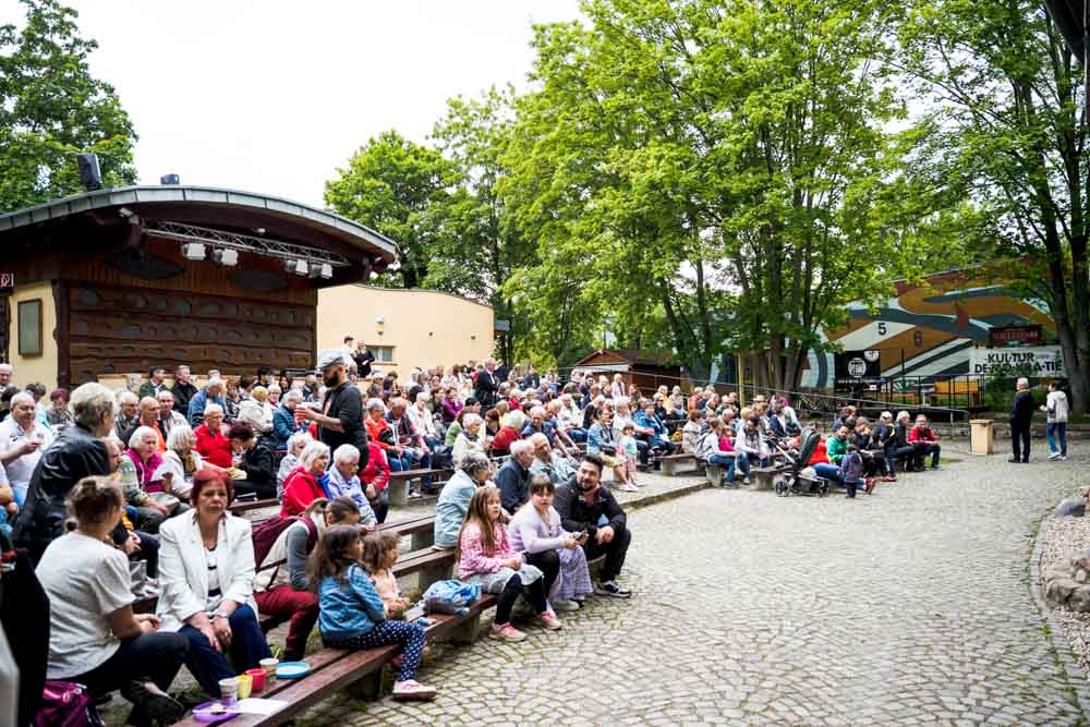 Wilhelmine: Parkbühne Geyserhaus