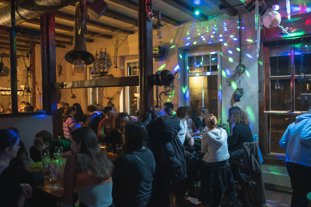 Disconacht: Substanz