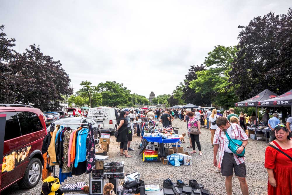 Trödel- & Antikmarkt: Alte Messe