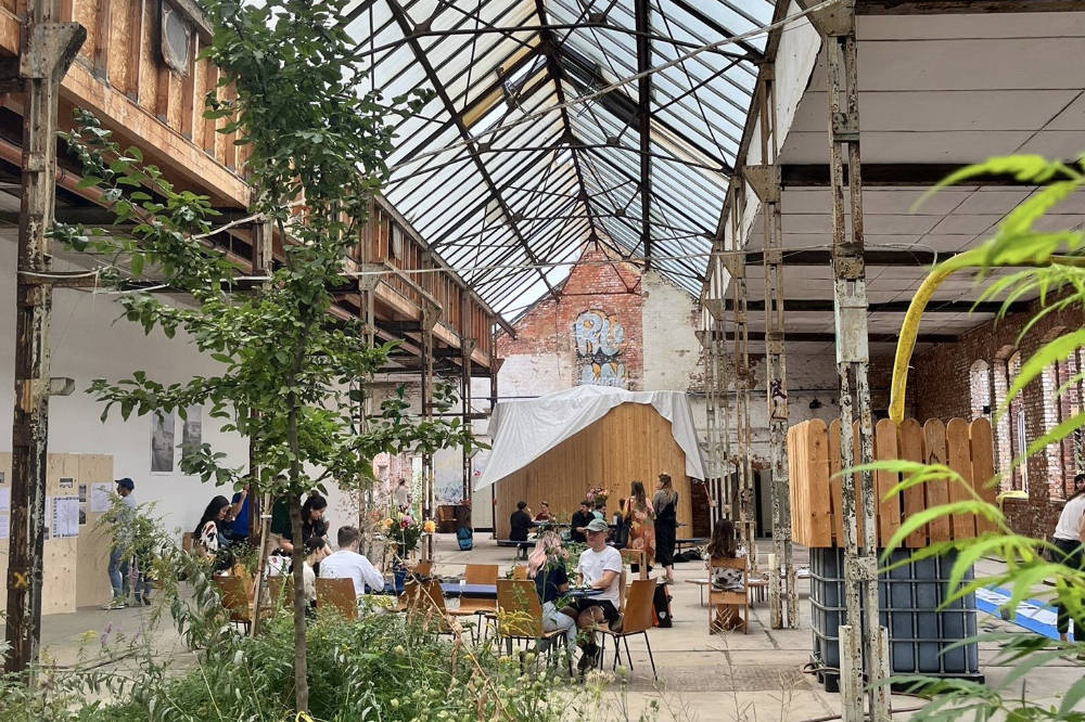 Anna’s Adventure: Glasfabrik