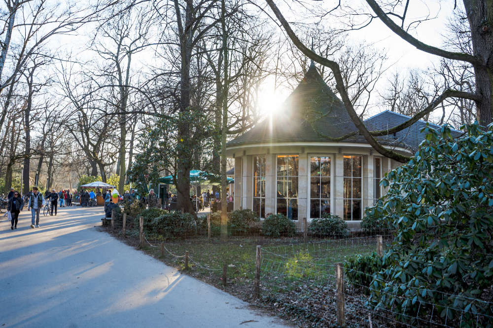 Oyster Painting & Decoupage: Glashaus im Clarapark