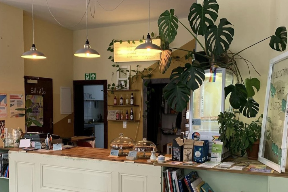 Antifaschistischer Kunstmarkt: Café Ocka