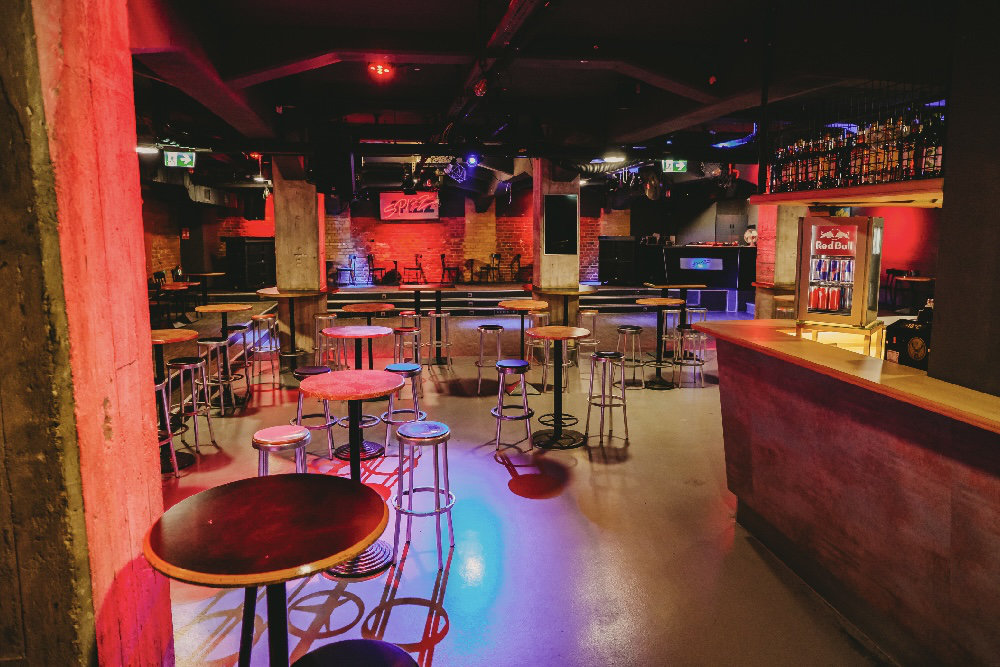 Mamma Mia - ABBA: Spizz Club