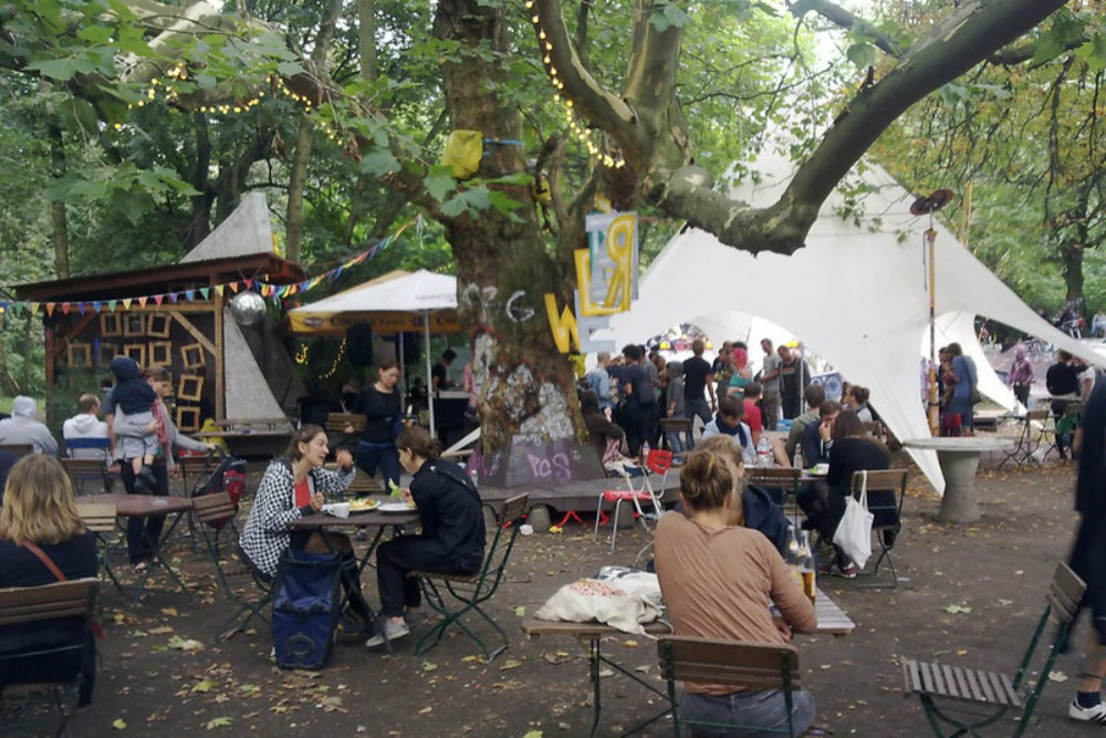 NoCrap Flohmarkt: Conne Island