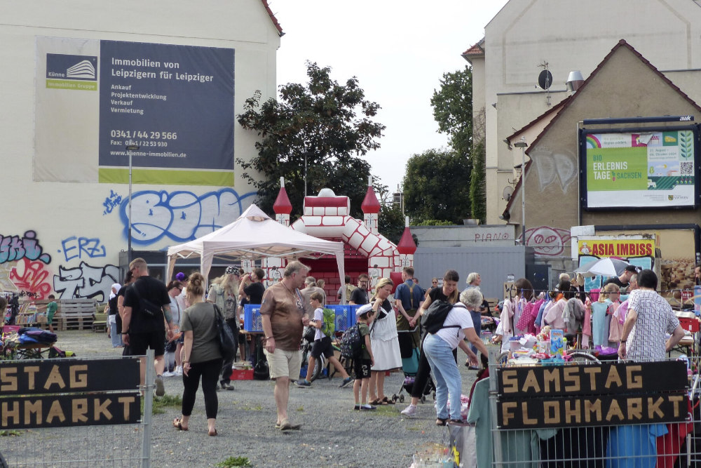 Flohmarkt an der Eisenbahnstraße