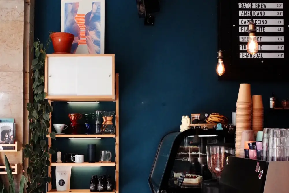 Loops & Lattes: Bohemien Kids Café