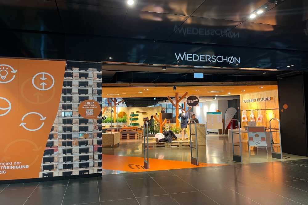 Reparaturworkshop für Kleidung: Konzeptladen Wiederschön