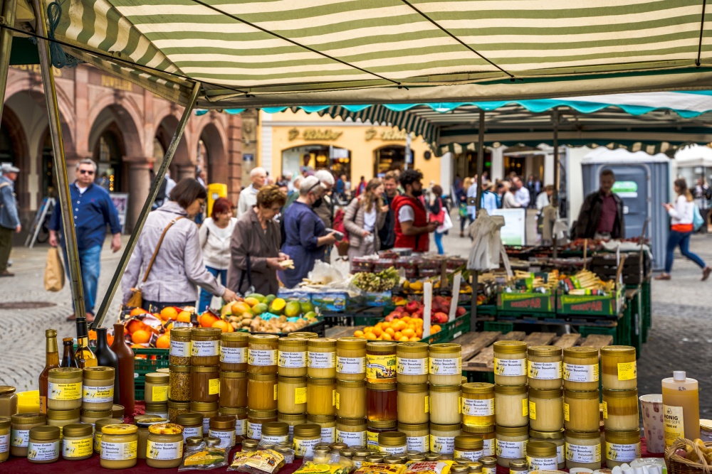 Abendmarkt: Marktplatz